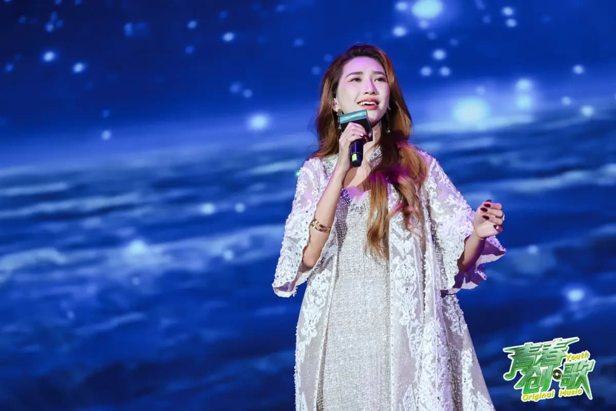 Icha Yang Tampil di Stasiun Televisi Hunan